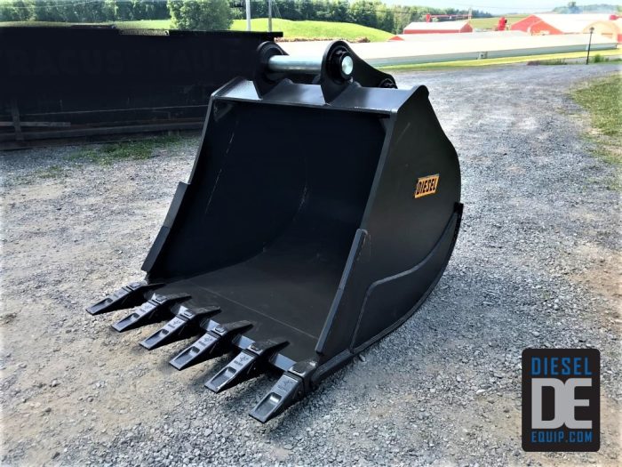 54" HD Tooth Bucket for 300CL Excavator with 90mm pins