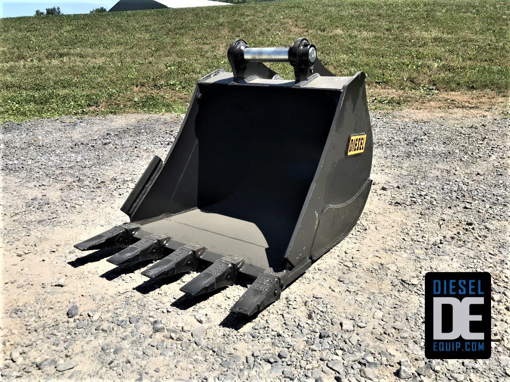 24" HD Tooth Bucket for 50CL Excavator with 45mm pins