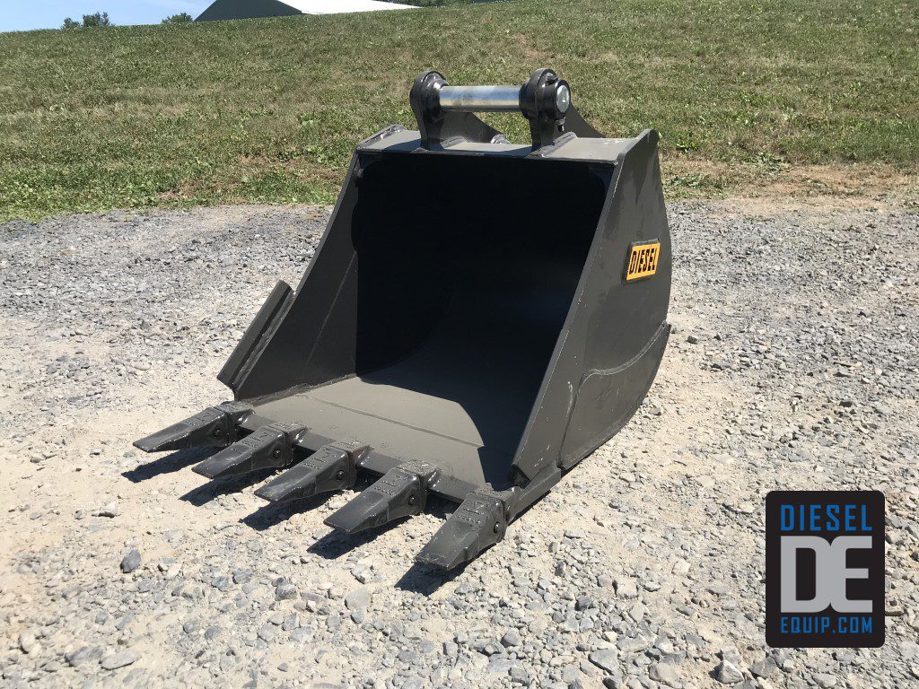 24" HD Tooth Bucket for 50CL Excavator with 45mm pins - Image 2