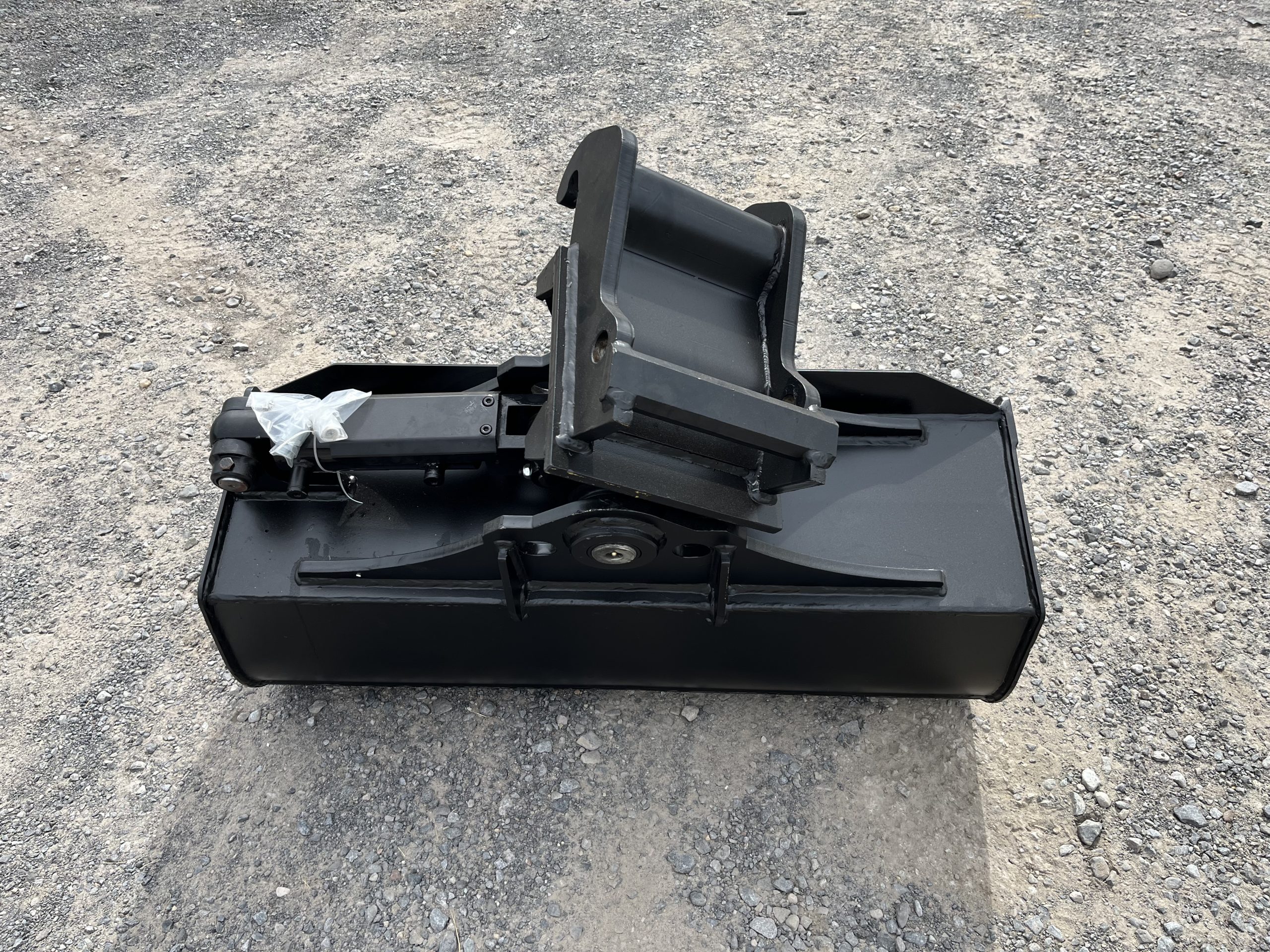 42" Tilt Ditch Bucket BOCE for Bobcat E35/MX3 - Image 5