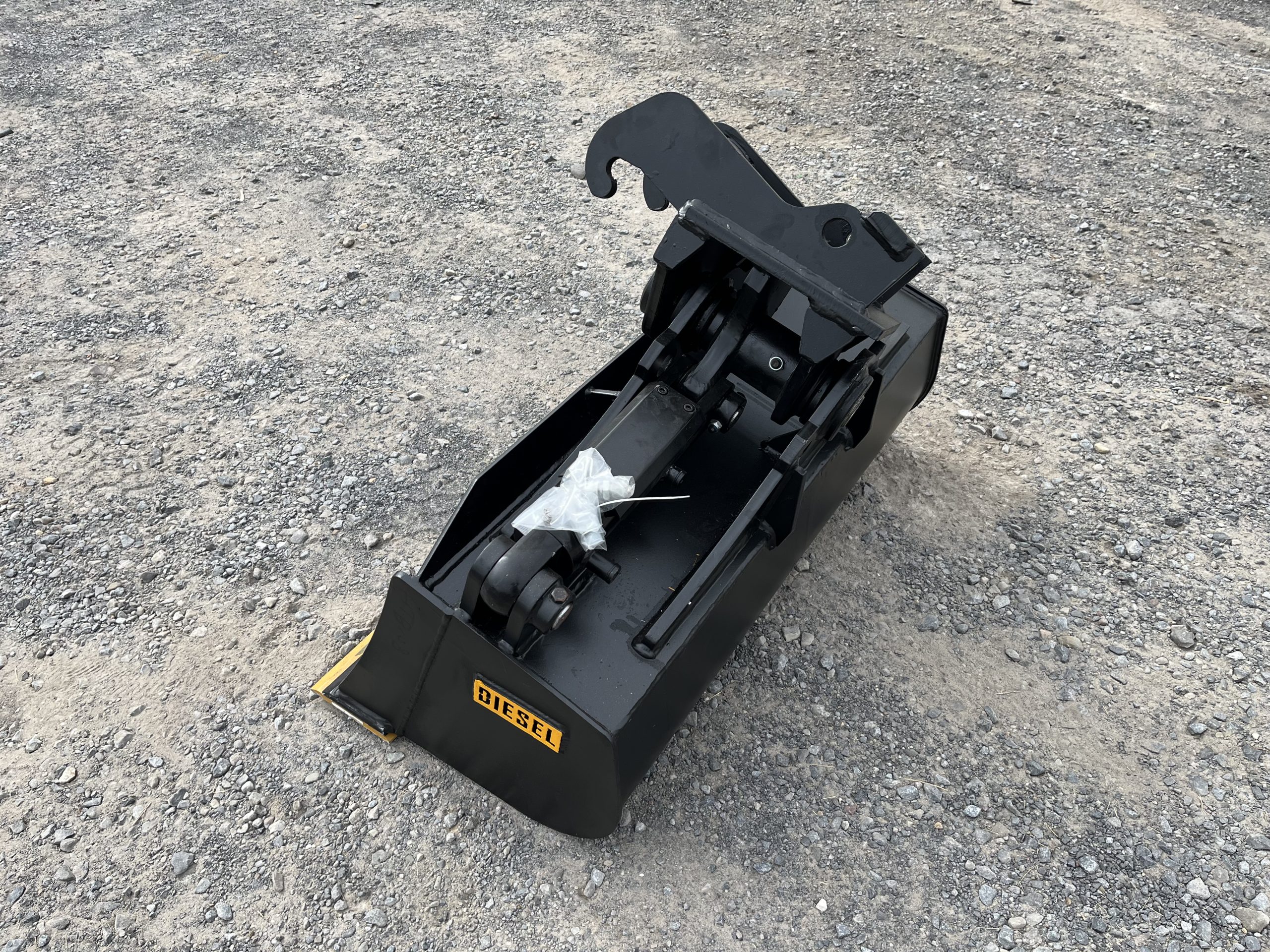 42" Tilt Ditch Bucket BOCE for Bobcat E35/MX3 - Image 6