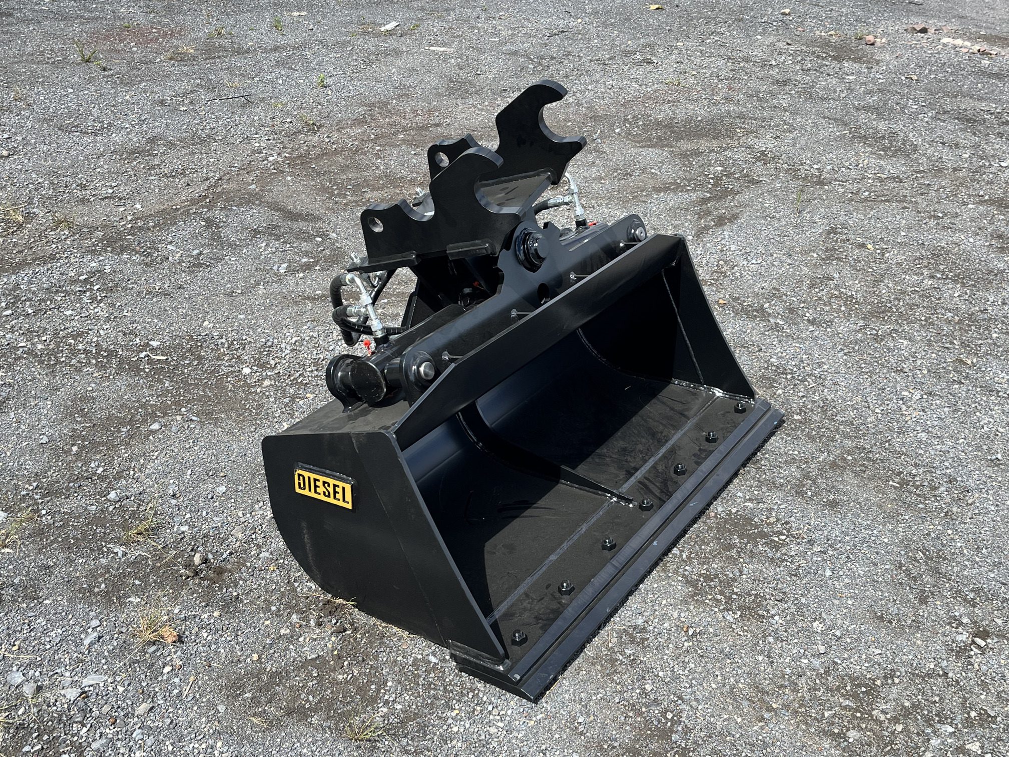 42" Tilt Ditch Bucket BOCE for Kubota K7875 Coupler - Image 3
